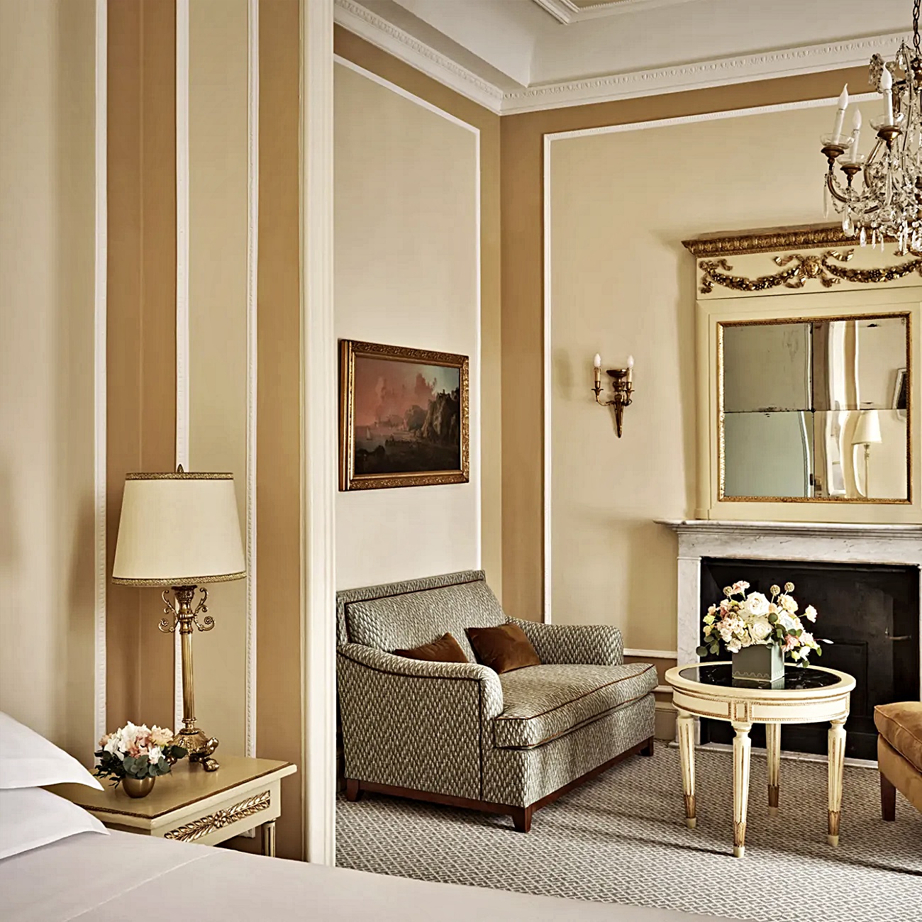 주니어 스위트 레이크뷰 디럭스