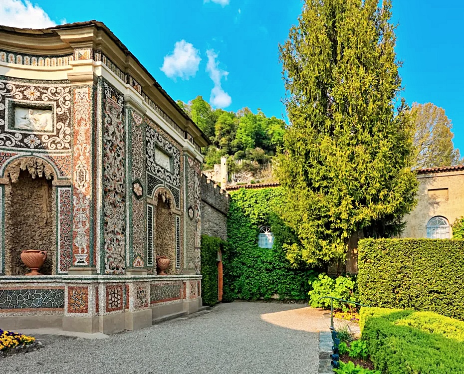 모자이크 하우스