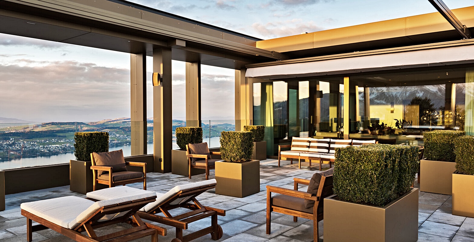 컨템포러리 레이크뷰 로얄 스위트