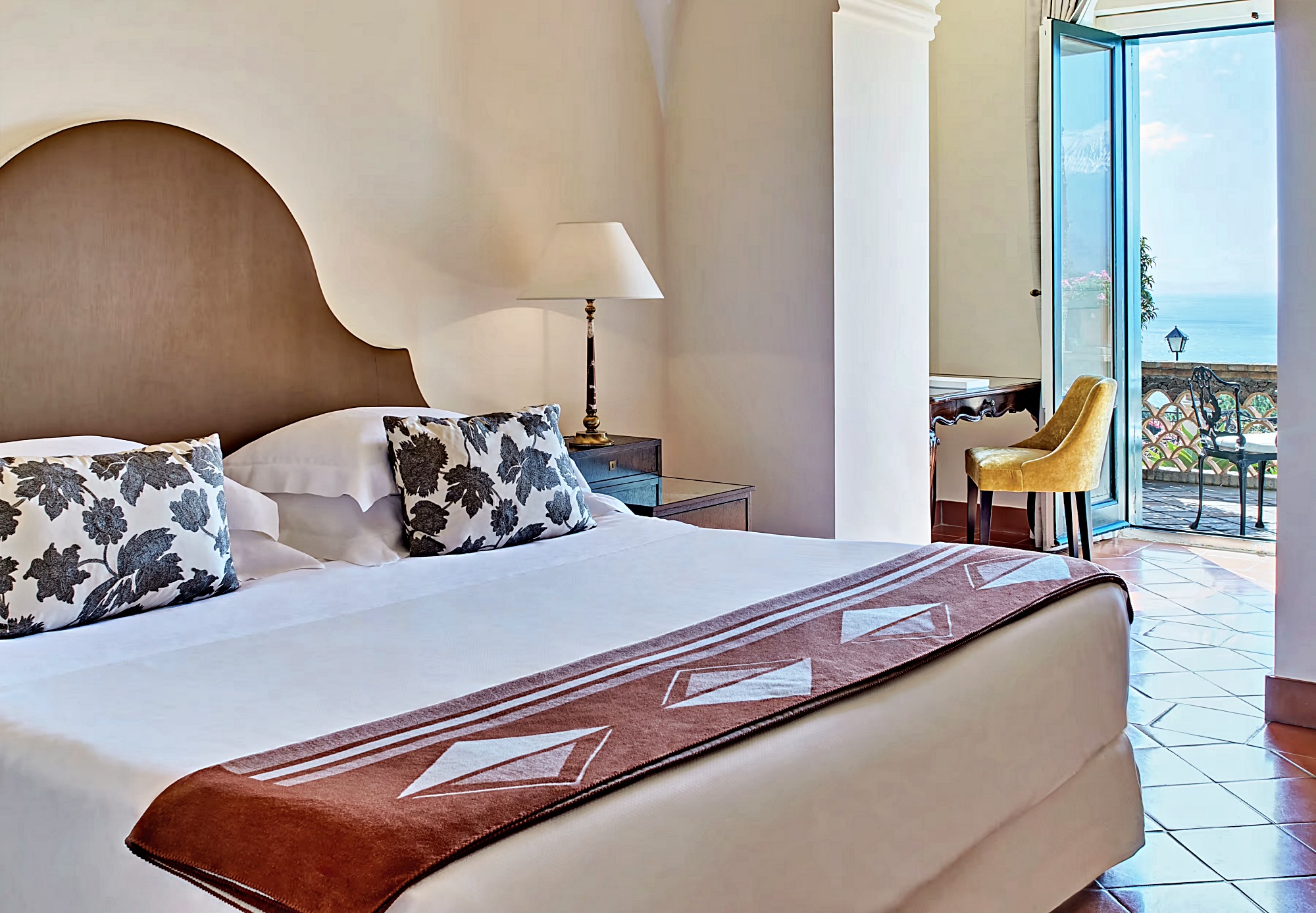 프리미엄 씨뷰 주니어 스위트 with 발코니 or 테라스