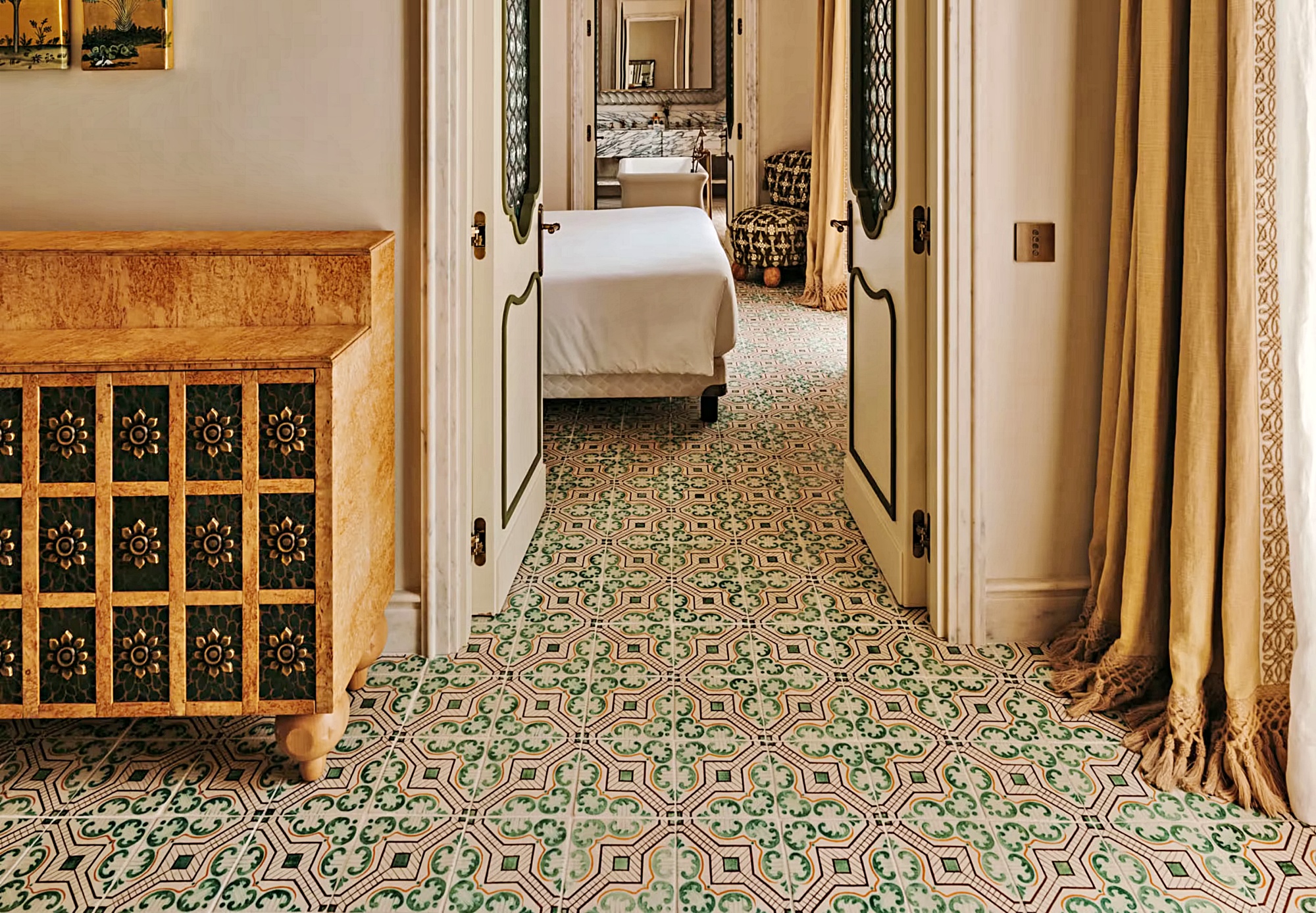 트레벨리안 스위트