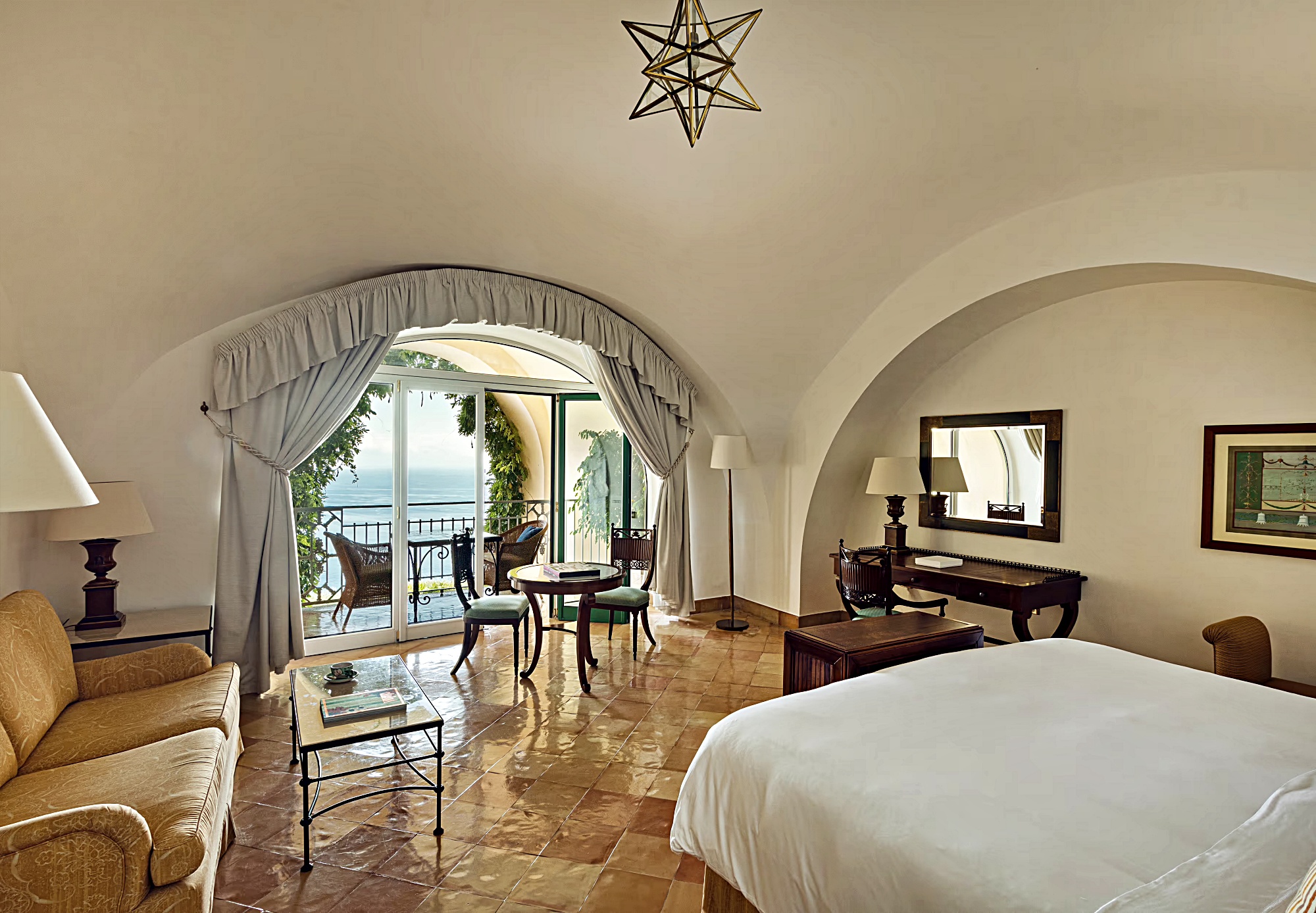 프리미엄 씨뷰 주니어 스위트 위드 테라스