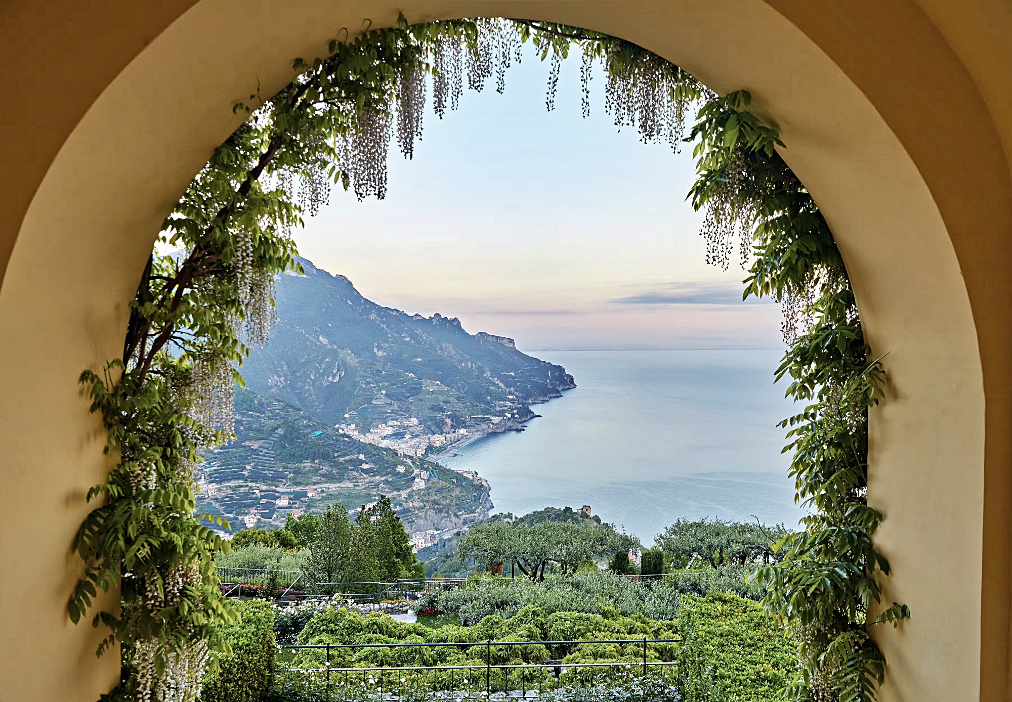 디럭스 씨뷰 주니어 스위트 위드 발코니