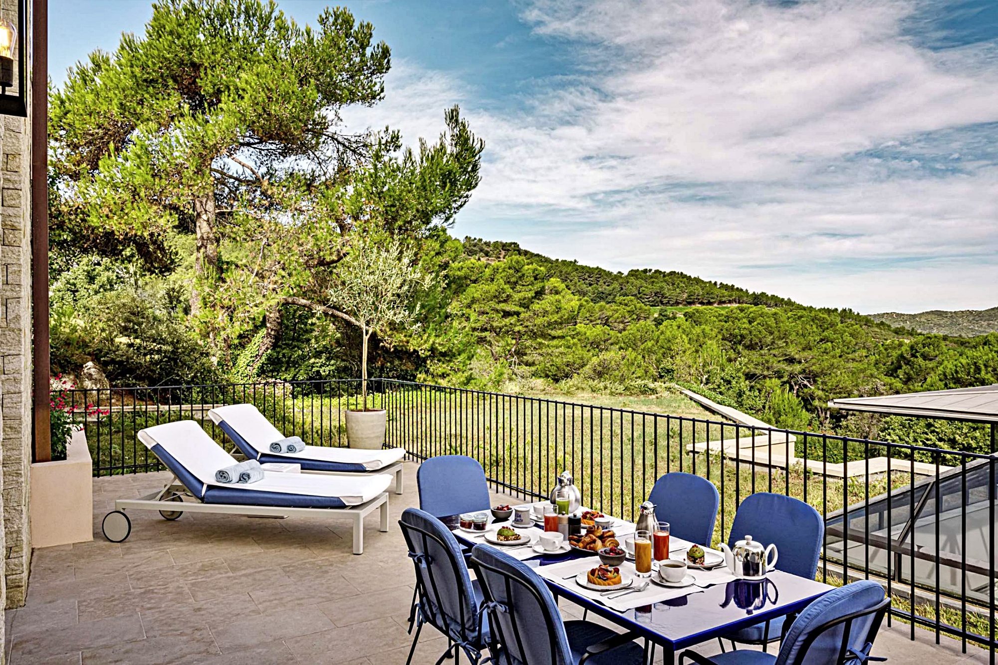 레지던스 스위트