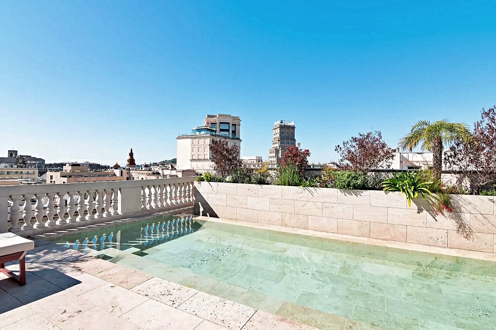 알마낙 바르셀로나