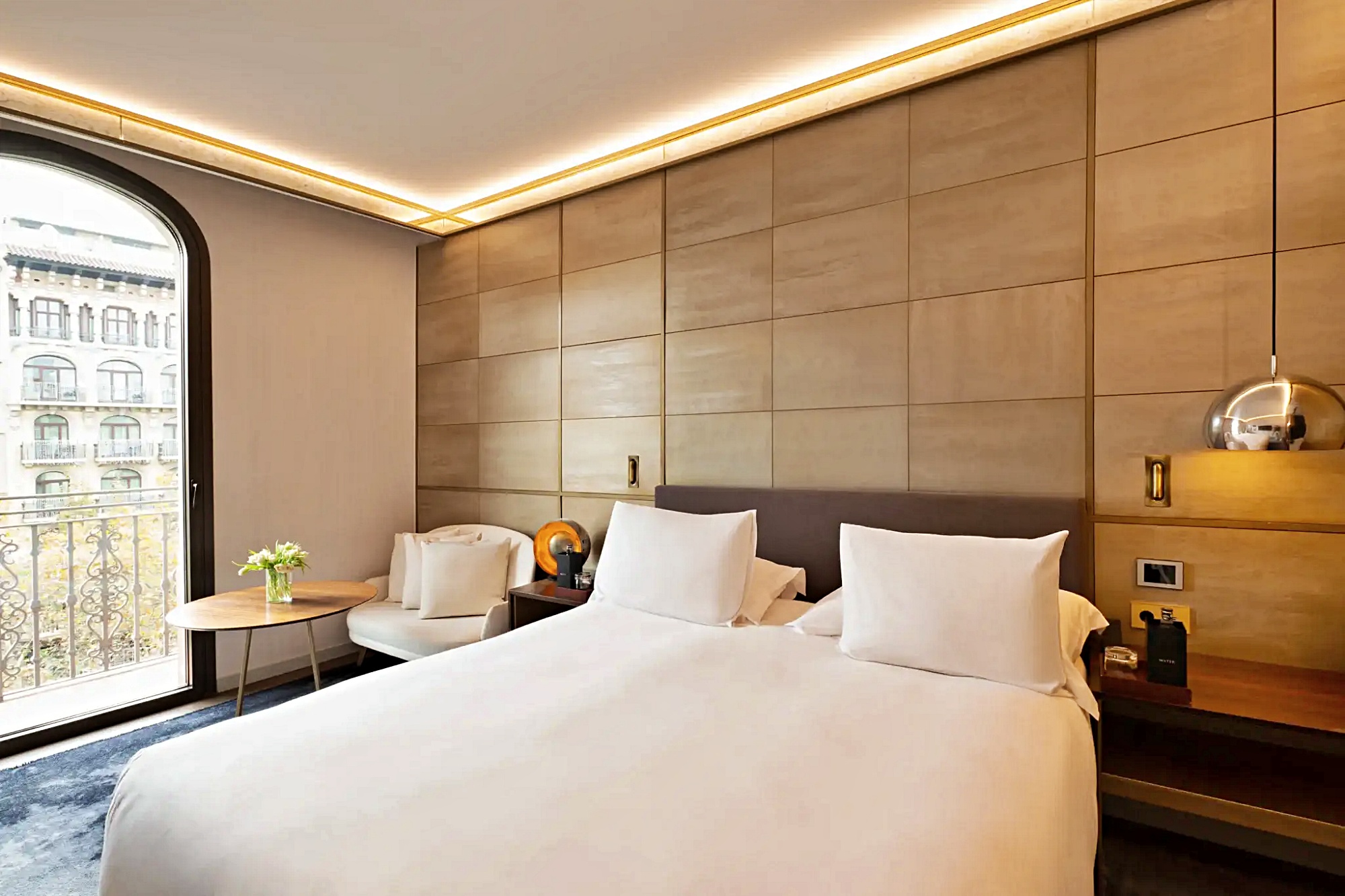 알마낙 룸 위드 발코니