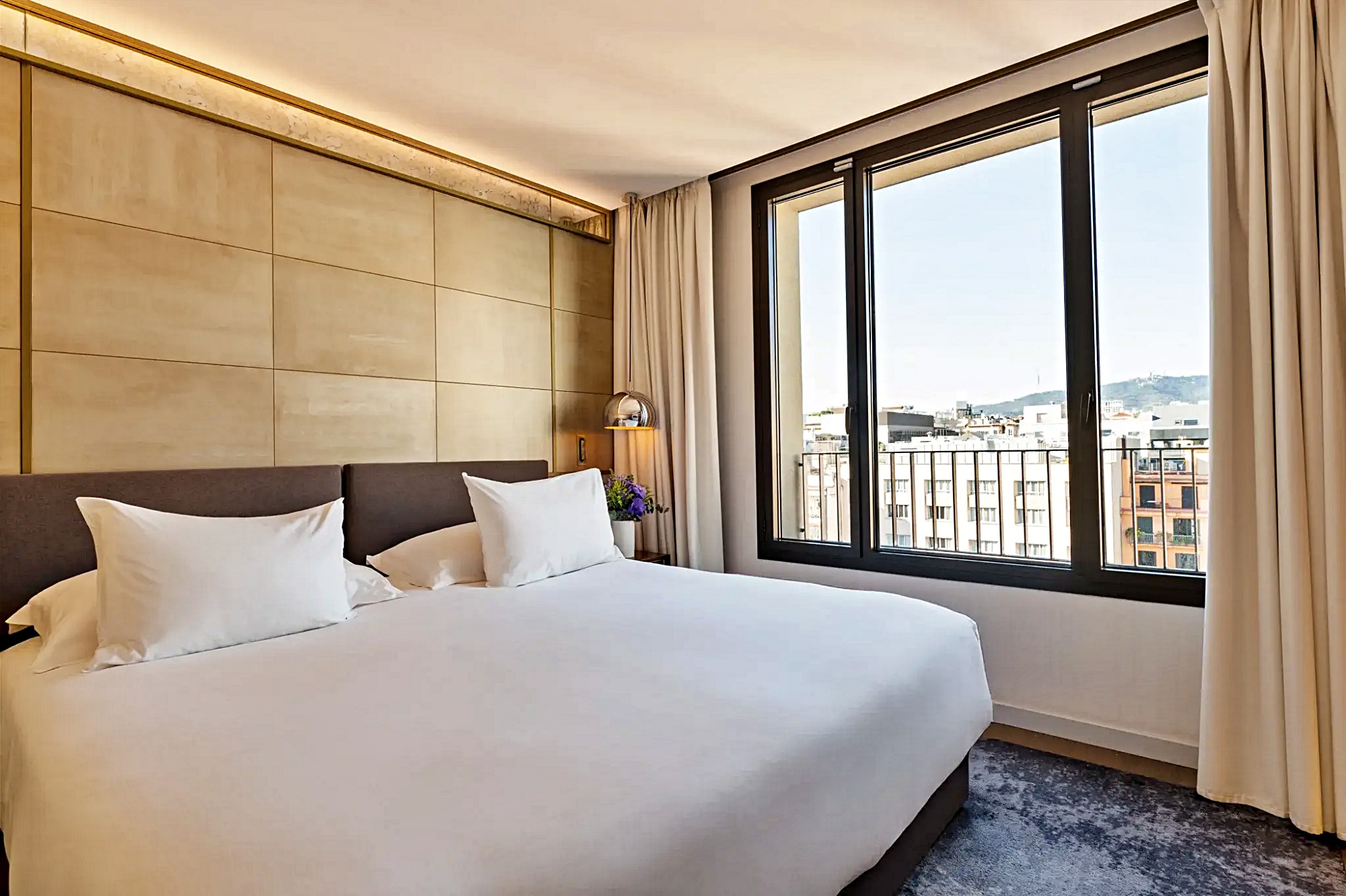 패밀리 커넥팅 룸