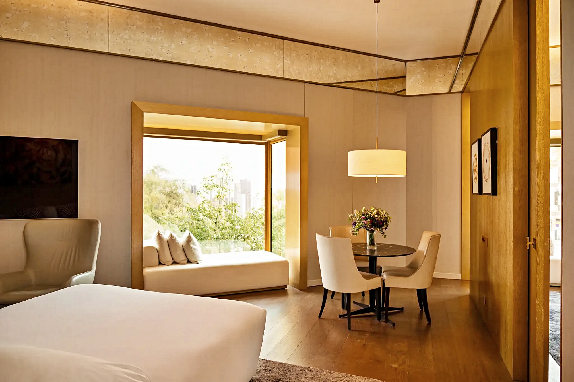 알마낙 패밀리 스위트